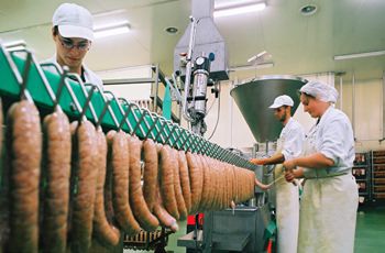 Produktion 1 - Schleizer Fleisch- und Wurstwaren